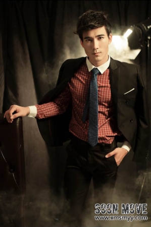 国内时尚男模特-003