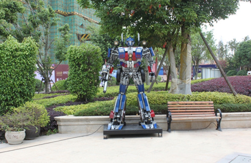 变形金刚展览——擎天柱