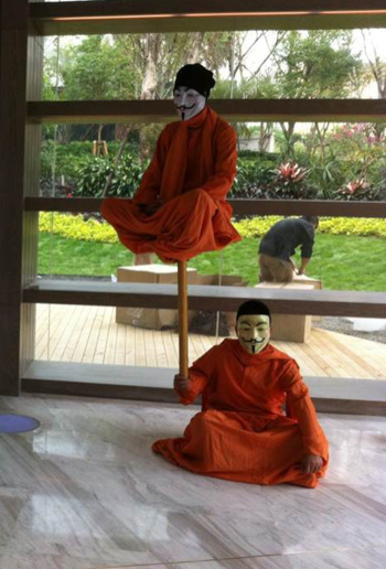 厦门悬浮行为艺术表演