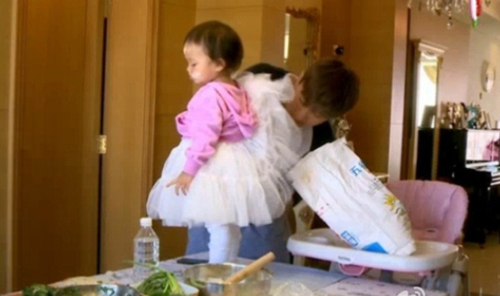 《爸爸回来了》，吴尊、贾乃亮谁演技更好？