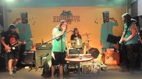 泉州外籍乐队=The Bennies演出