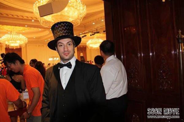 外籍魔术师魔术表演