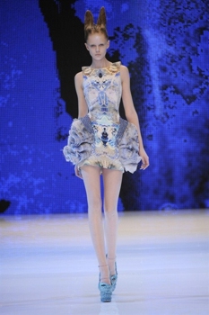 女模特T台走步须知 (2)