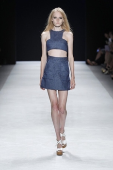 女模特T台走步须知 (3)