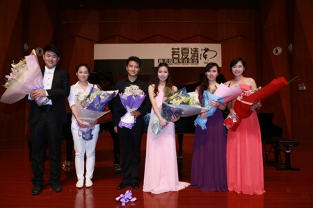 厦门鼓浪屿陈若滢音乐会演出人员合影