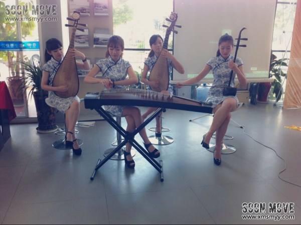 美女民乐四重奏（琵琶演奏、二胡演奏、古筝演奏）