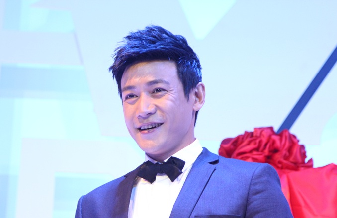 富贵鸟男装2015春夏新品发布会陆毅亲临 (1)