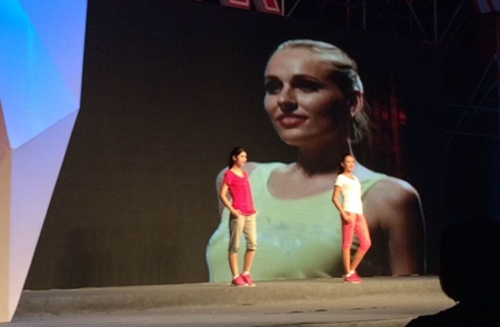 匹克新品发布会模特走秀9