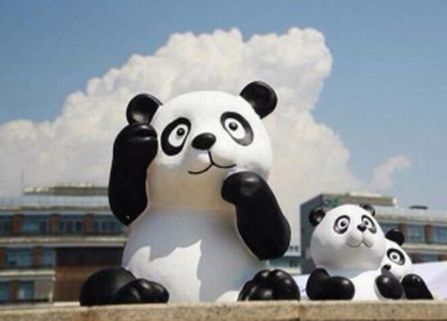 新浪厦门三周年庆典熊猫公仔萌翻天 (1)