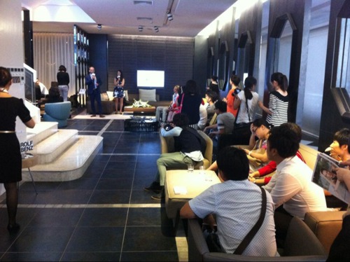 罗斯福奔驰两款新品发布