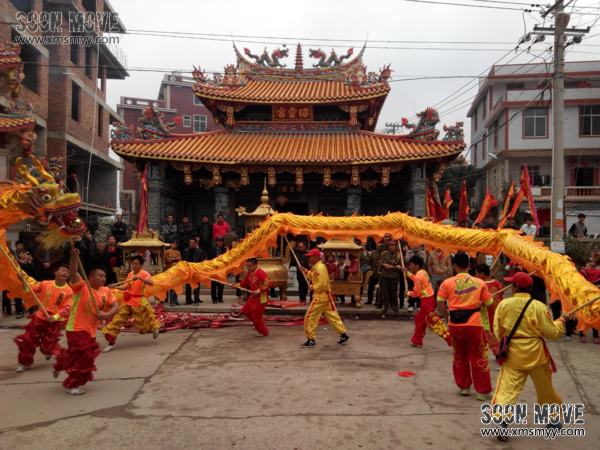 泉州安溪庙会活动舞龙表演 (2)