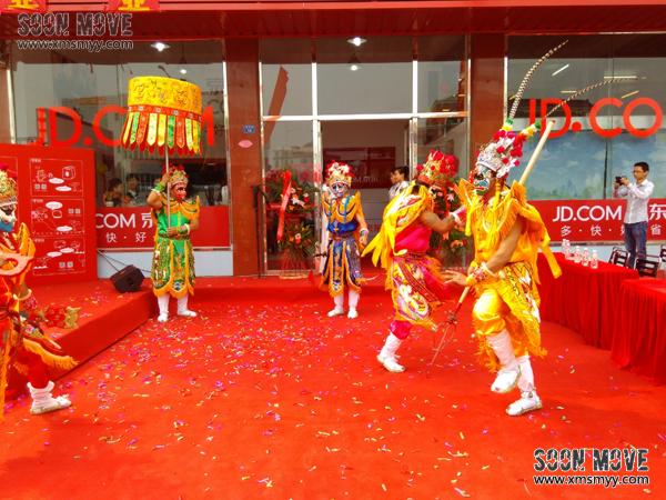 泉州闽南特色庙会表演：官将首阵头 (1)