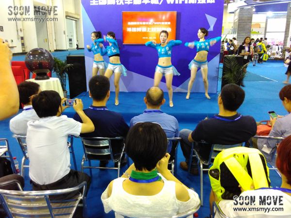 厦门第十一届旅博会发布高铁车厢平板WIFI新媒体1