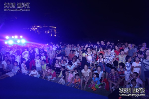 泉州世贸·紫茂府萤火虫放飞活动现场