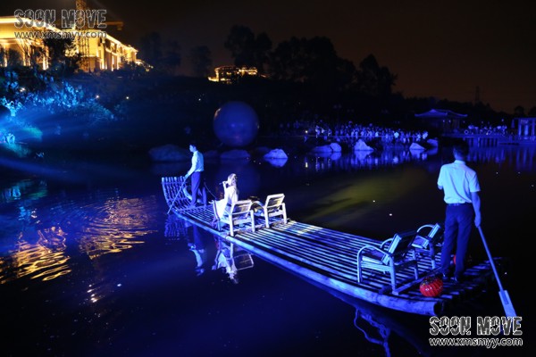 泉州世贸·紫茂府萤火虫放飞活动现场4