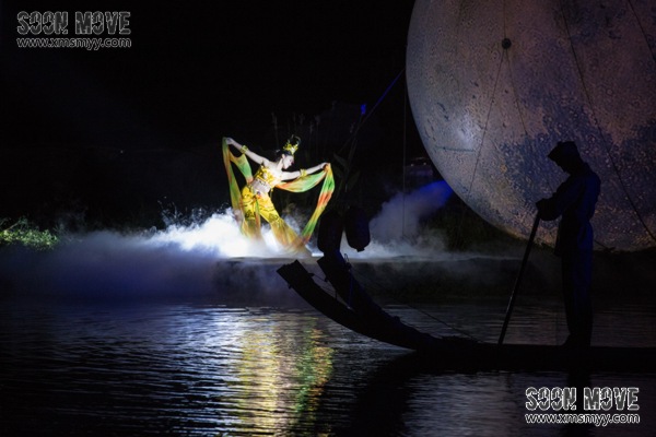 启幕独舞《霓裳舞》２