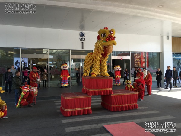 泉州晋江SM广场舞狮 (1)