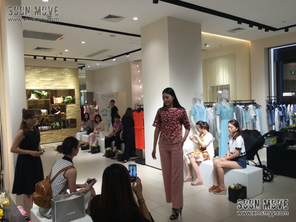 ESCADA新品绽放，时尚美模展示靓丽服饰 (3)