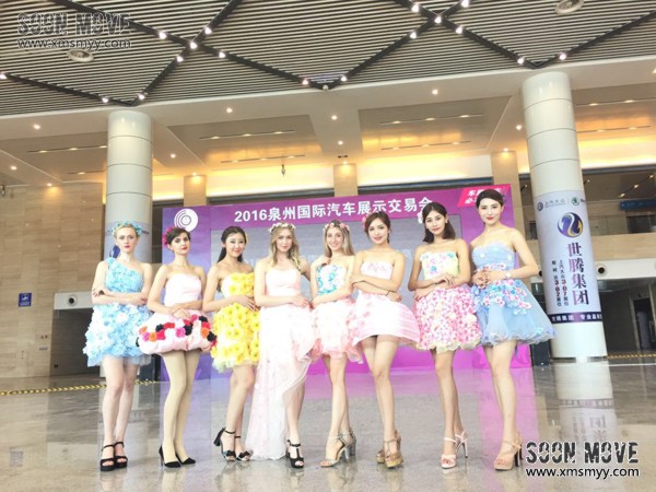 模特花仙子礼服秀（鲜花礼服秀）